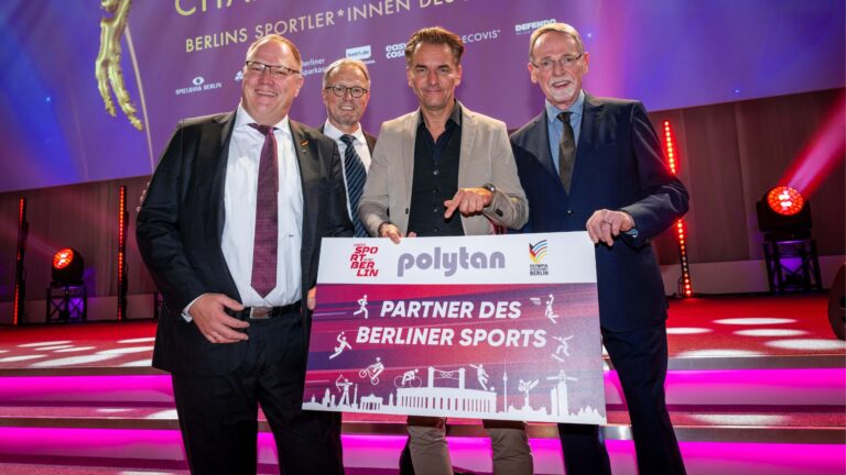 v.l. Karsten Finger (Vorstandsvorsitzender OSP Berlin) , Martin Seeber (Geschäftsführer TOP Sportmarketing Berlin), Jan Lauterbach (Geschäftsführer Polytan), Thomas Härtel (Präsident Landessportbund Berlin)